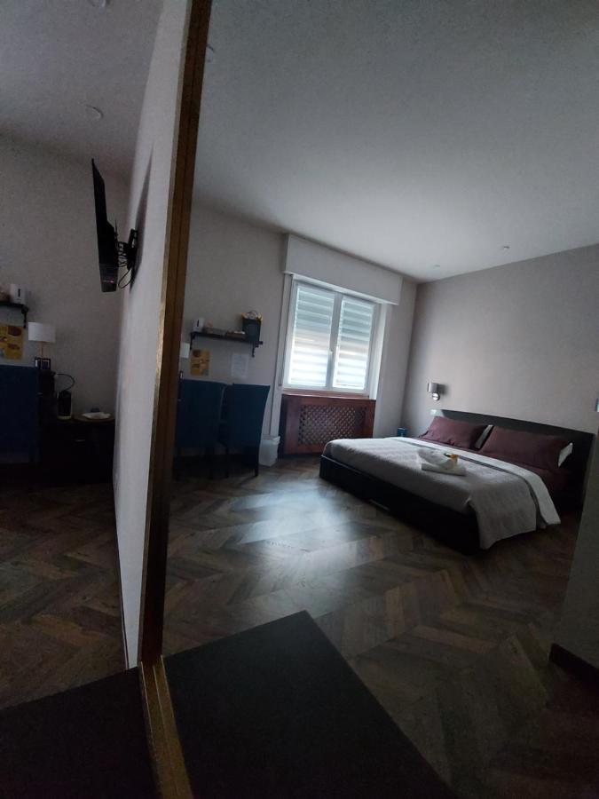I Tre Marchi Rooms / Camera Mare Термоли Екстериор снимка