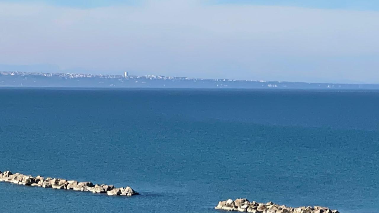 I Tre Marchi Rooms / Camera Mare Термоли Екстериор снимка