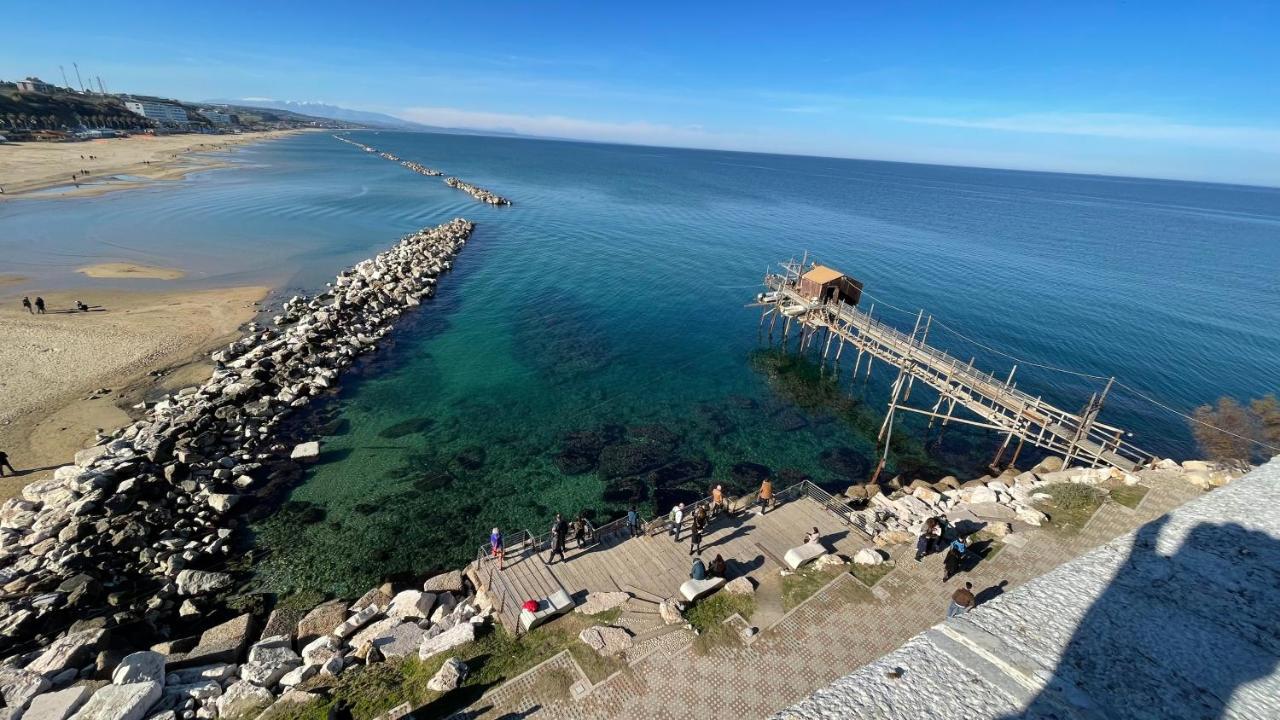 I Tre Marchi Rooms / Camera Mare Термоли Екстериор снимка